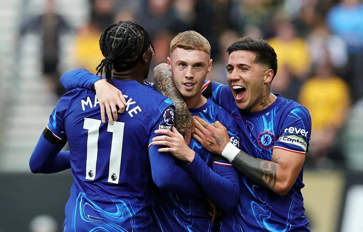 更是国际交 更是国际交