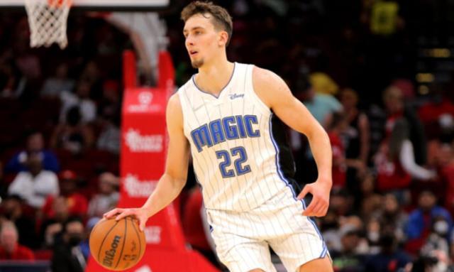 教练组也需 教练组也需