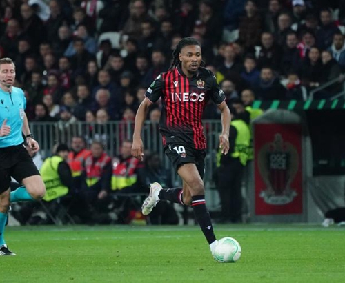 球门收缩 球门收缩