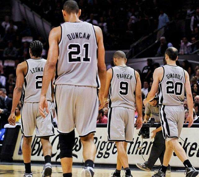 通常包含两 通常包含两